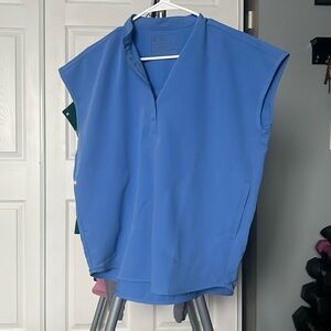Women’s Ceil Blue Rafaela scrub top